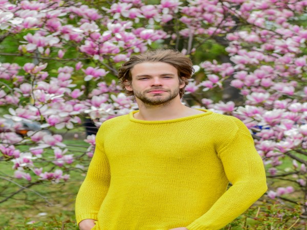 300